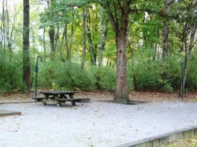 Loop KEND · Site 052 at Kendall Campground