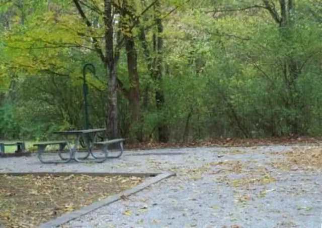 Loop KEND · Site 045 at Kendall Campground