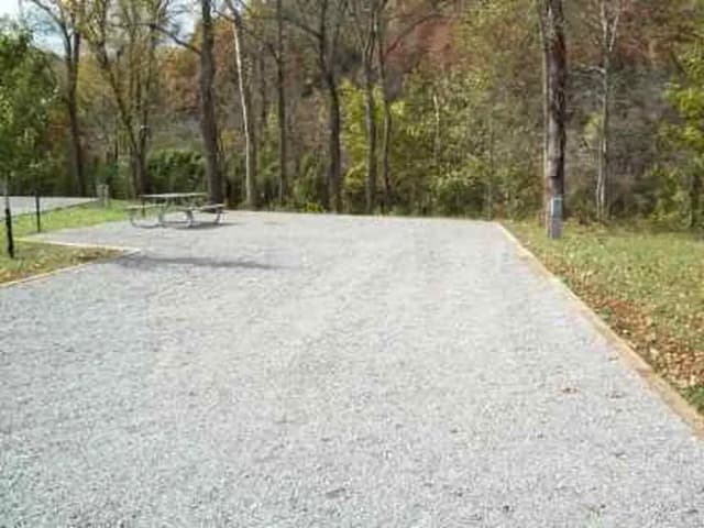 KENDALL ANNEX · Site 083 at Kendall Campground