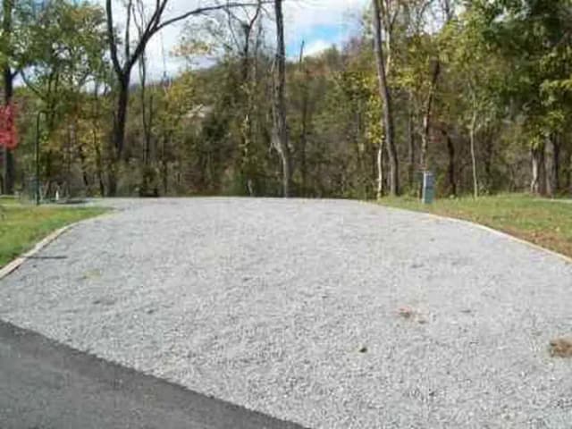 KENDALL ANNEX · Site 100 at Kendall Campground