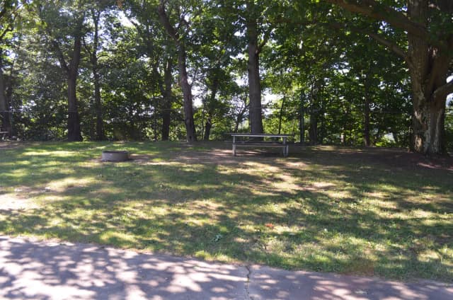Crooked Creek Lake - Site 18