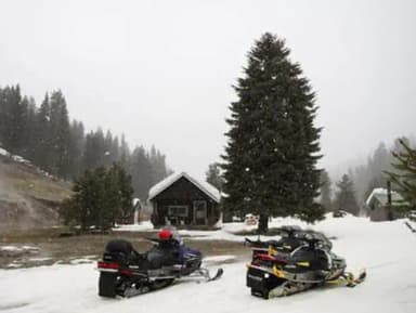 BOILING SPRINGS CABIN Winter