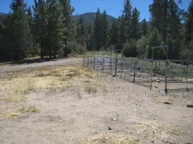 5 Horse Corrals at Green Spot Equestrian Group Camp
