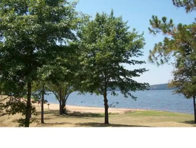 PINEY BAY