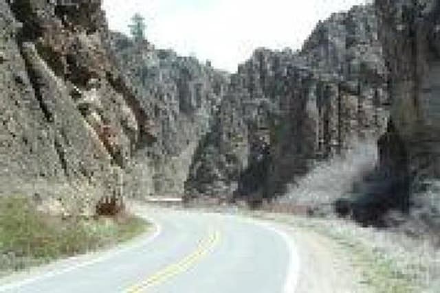 COTTONWOOD (CA) Road