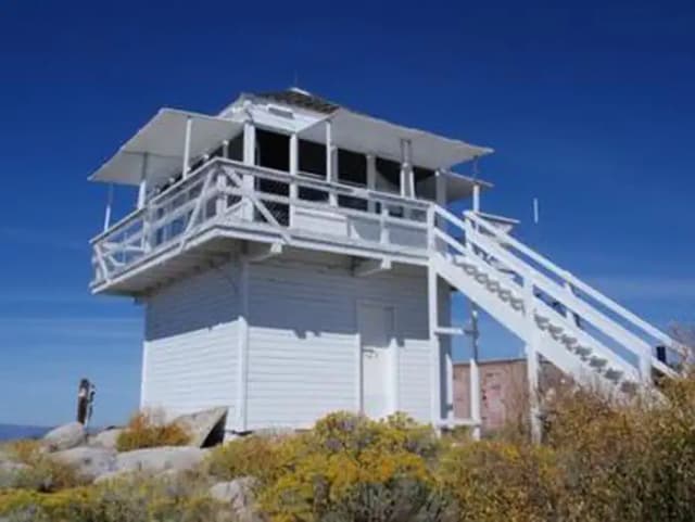BLACK MOUNTAIN LOOKOUT