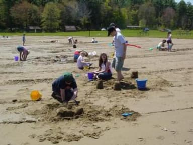 SURRY MOUNTAIN LAKE BEACH