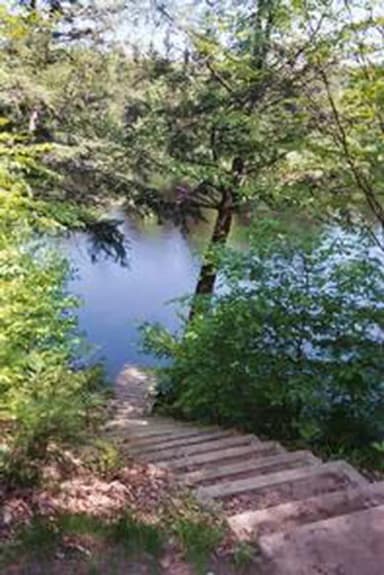 Twin Lake Site 8 Lake Access