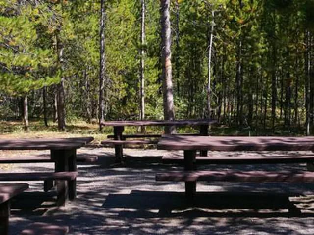 BIG SPRINGS WARMING HUT