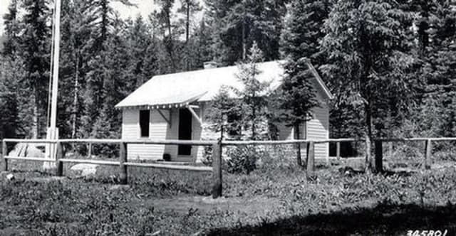 SEEDHOUSE GUARD STATION