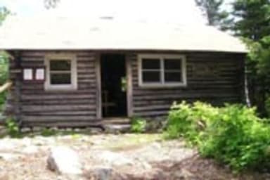 DOUBLEHEAD CABIN