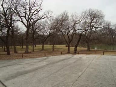 ROCKY CREEK PARK (BENBROOK LAKE)