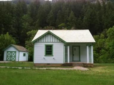 BLACKSMITH FORK GUARD STATION
