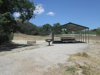 PYRAMID LAKE - LOS ALAMOS CAMPGROUND