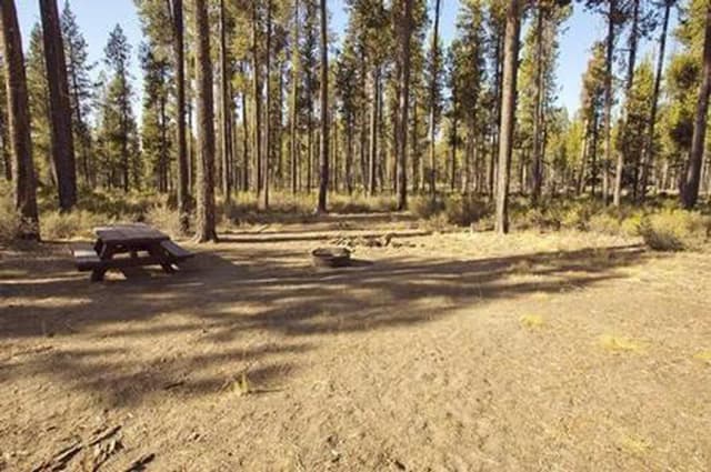 CRESCENT CREEK CAMPGROUND