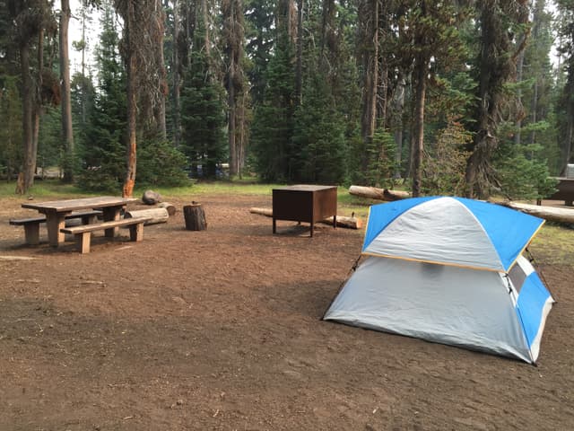 Mazama Campsite