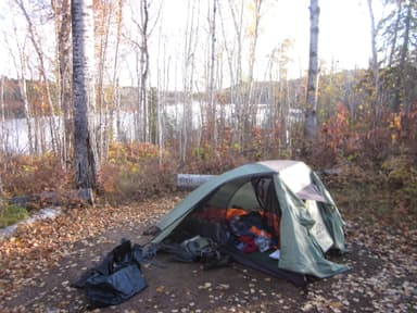 Camping at Hatchet Lake Campground in Fall