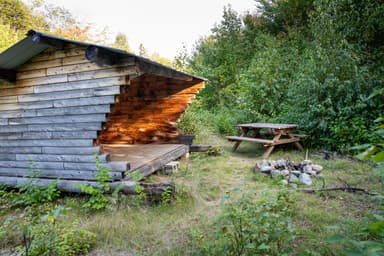 Lunksoos Lean-to Camping Area